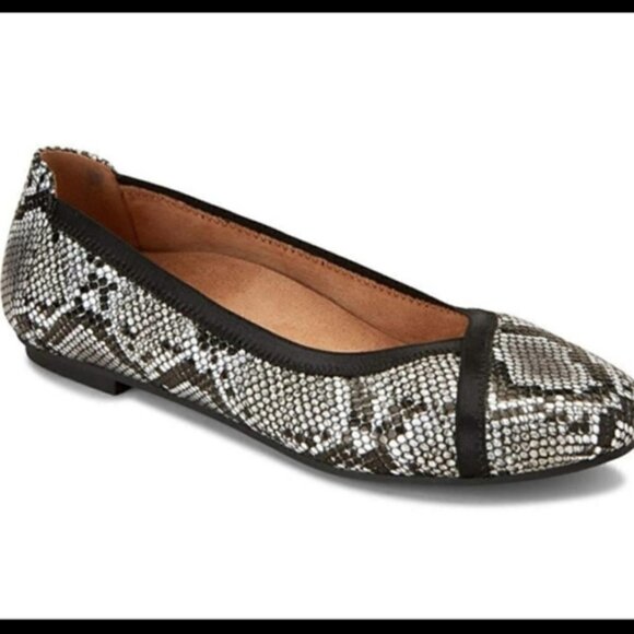 Vionic Caroll Ballet Flats Snakeskin - Picture 1 of 13